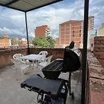 Hermoso/Lujoso Apartamento En Excelente Ubicacion