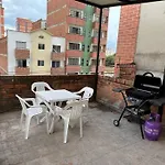Hermoso/Lujoso Apartamento En Excelente Ubicacion